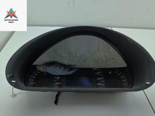 приборная панель Mercedes-Benz C-Класс W203/S203/CL203 2003, 1.8 л., бензин, МКПП, красный, седан, A2035402647