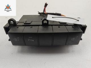 кнопка обогрева сидений Mercedes-Benz B-Класс W245 2005, 2.0 л., дизель, МКПП, серый, минивэн, 1698209010