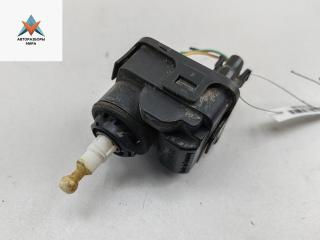 корректор фар Mitsubishi Carisma 1 поколение 1997, 1.8 л., бензин, МКПП, чёрный, хетчбэк 5 дв., 00728232