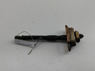 ограничитель открывания двери Mitsubishi Carisma 1 поколение 1997, хетчбэк 5 дв.