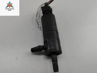 насос (моторчик) омывателя фар Chrysler Voyager 5 поколение 2007, серый, минивэн