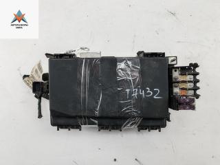 короб предохранителей Opel Zafira 2 поколение (B) 2006, 1.9 л., дизель, МКПП, серый, минивэн, 13125865