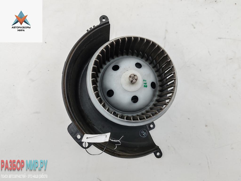 моторчик печки Opel Astra H 2004, 1.7 л., дизель, МКПП, серый, универсал, 52407543 - фото №1