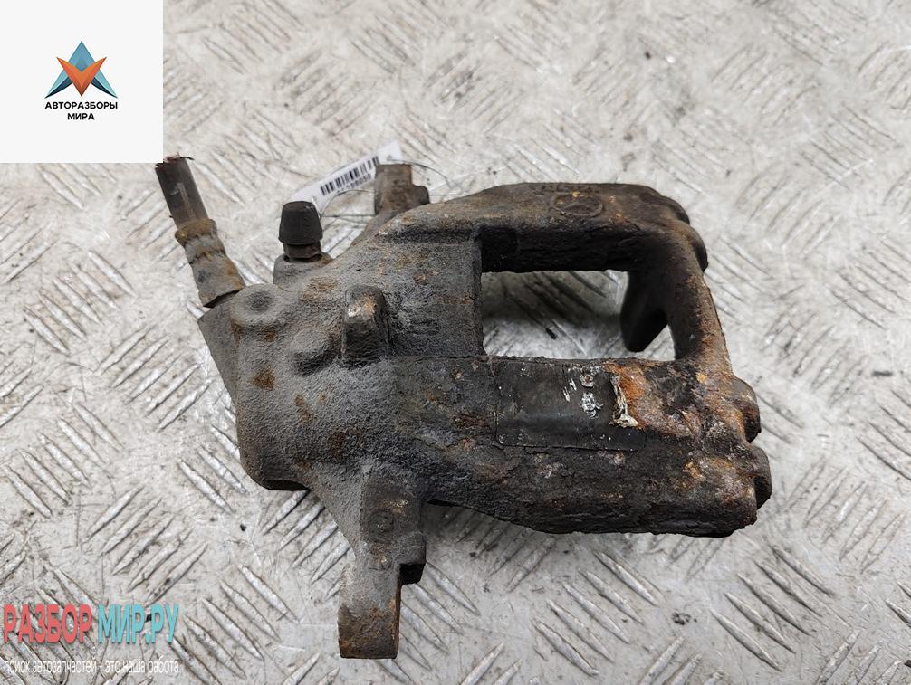 суппорт задний левый Volkswagen Crafter 1 поколение 2006, 2.5 л., дизель, МКПП, белый, микроавтобус - фото №1