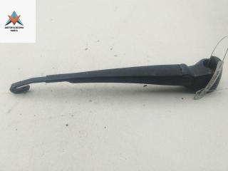 Щеткодержатель (поводок стеклоочистителя) задний Audi A6 4B/C5 1998, 2.4 л., бензин, МКПП, синий, универсал, 8D99555407A