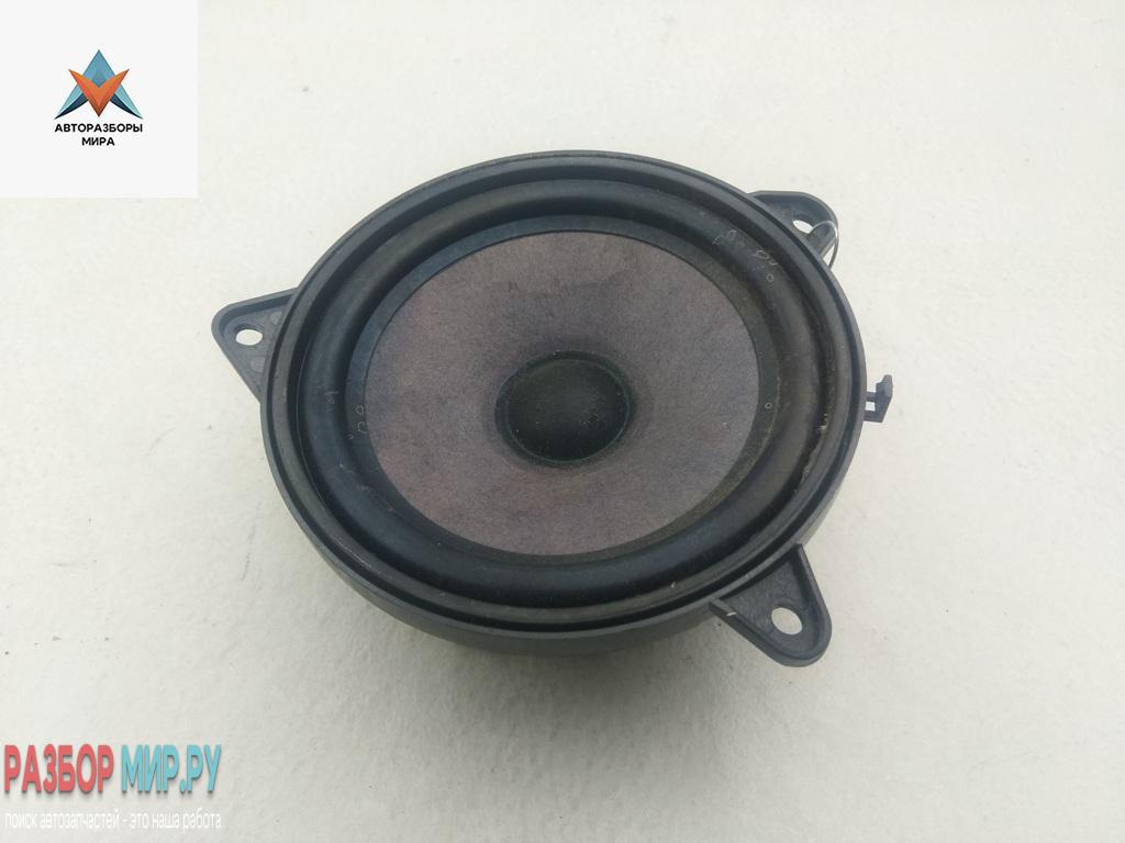 динамик двери Audi A4 B5 1996, 1.8 л., бензин, МКПП, синий, седан, 8D0035411A - фото №1