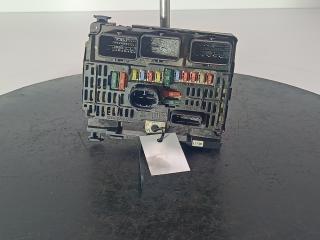 блок предохранителей Citroen C4 1 поколение 2006, цвет, 9661682980