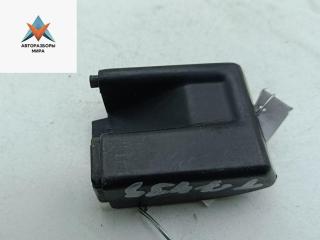 заглушка Volkswagen Transporter T4 1993, 2.4 л., дизель, МКПП, красный, микроавтобус, 701843884A