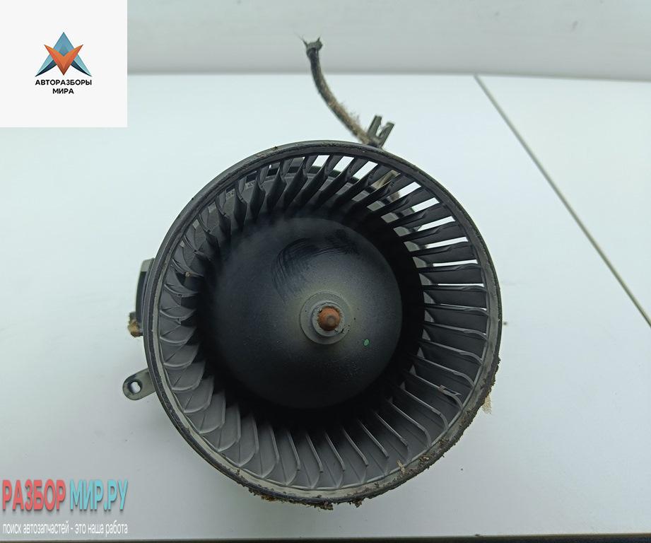 моторчик печки Peugeot Boxer 3 поколение 2008, 2.2 л., дизель, МКПП, белый, микроавтобус, 168330100 - фото №1