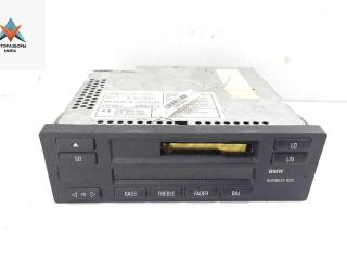 магнитола BMW 7 серия E38 1997, 3.5 л., бензин, АКПП, зелёный, седан, 65128352863