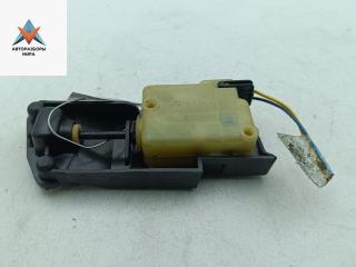 замок лючка топливного бака Volvo S60 1 поколение 2002, 2.4 л., дизель, МКПП, чёрный, седан, 9483311