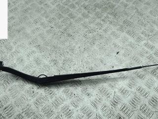 Щеткодержатель (поводок стеклоочистителя) передний Opel Insignia 1 поколение (A) 2011, 1.4 л., бензин, МКПП, белый, седан