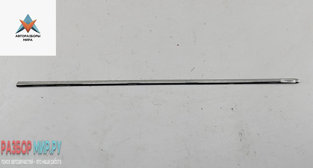 молдинг двери передней левой Volkswagen Passat B6 2009, 1.4 л., бензин, МКПП, чёрный, универсал, 3C0853515C - фото №1