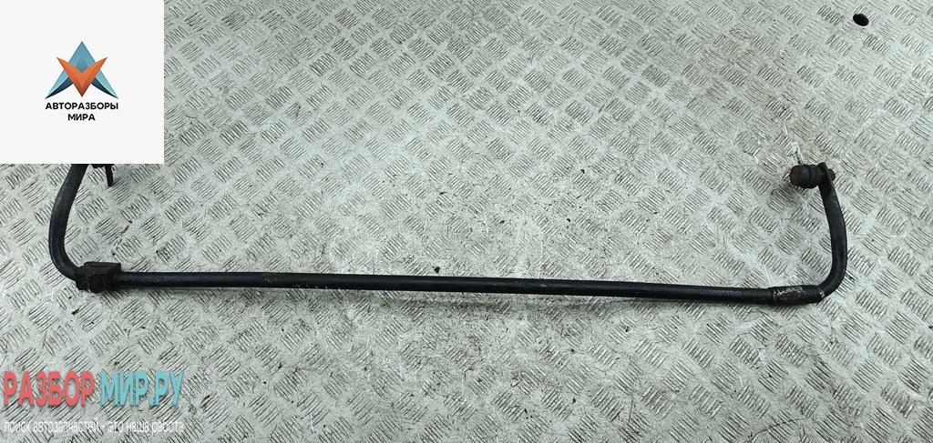 стабилизатор подвески (поперечной устойчивости) Nissan Primera P12 2002, 2.2 л., дизель, МКПП, серый, универсал - фото №1