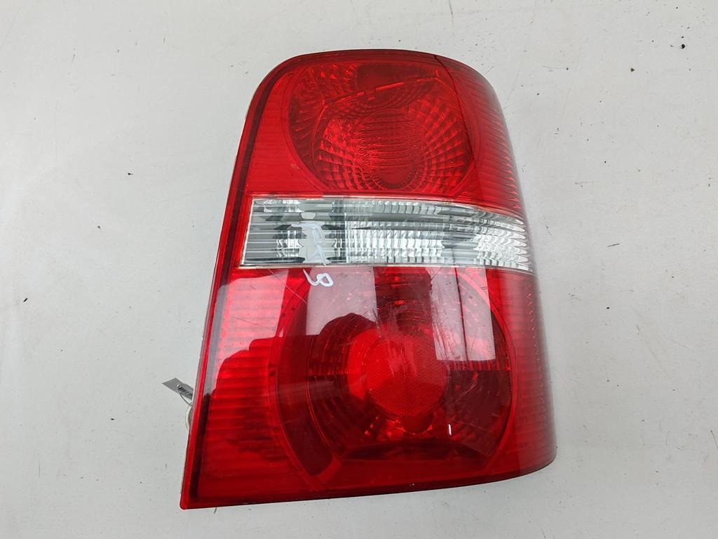 фонарь задний правый Volkswagen Touran 2006, 1.6 л., бензин, МКПП, чёрный, минивэн