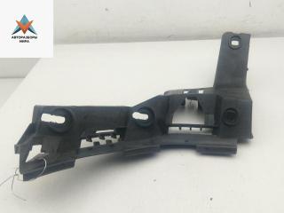 кронштейн заднего бампера Volkswagen Golf 5 поколение 2005, 1.4 л., бензин, МКПП, серый, хетчбэк 5 дв., 5M0807393A