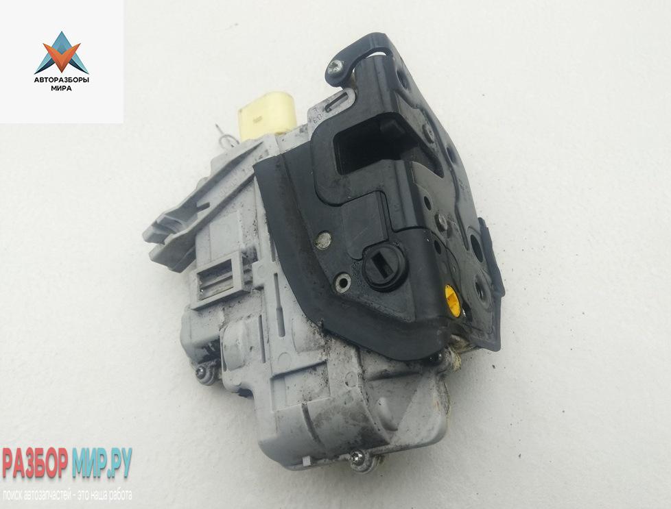 замок двери задней левой Volkswagen Passat B6 2006, 2.0 л., бензин, МКПП, синий, универсал, 3C4839015A - фото №1