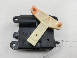 моторчик заслонки печки Nissan Primera P12 2002, 2.2 л., дизель, МКПП, серый, универсал, 3T05030820
