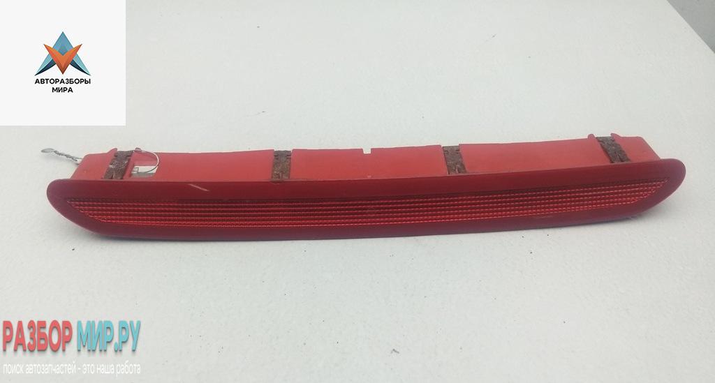 стоп-сигнал Volkswagen Passat B6 2009, 1.4 л., бензин, МКПП, чёрный, универсал, 1K6945097A - фото №1