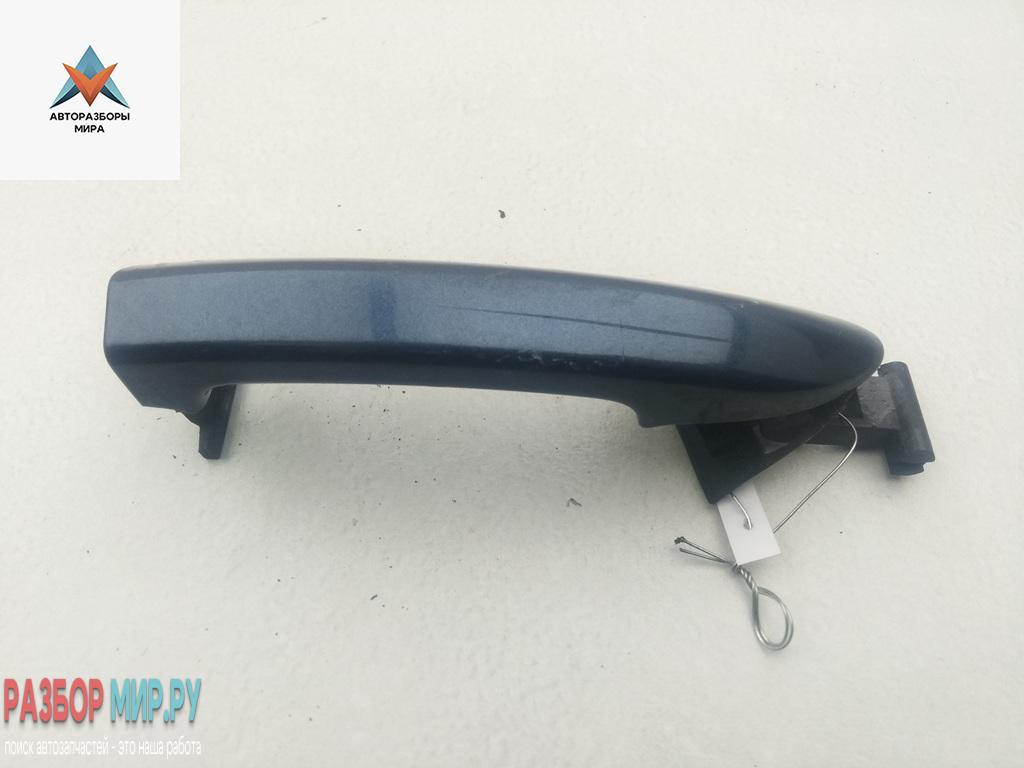 ручка наружная задняя правая Volkswagen Passat B6 2006, 2.0 л., бензин, МКПП, синий, универсал, 3C0837206 - фото №1