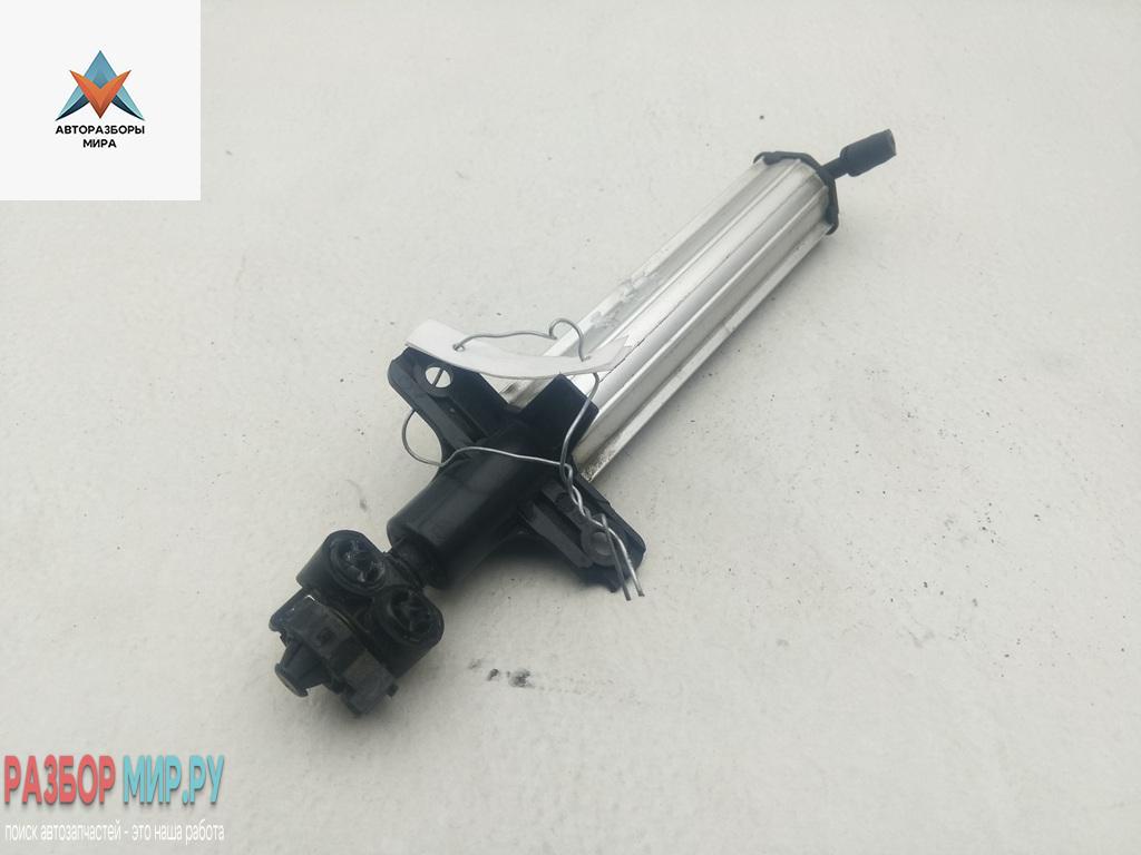 форсунка омывателя фары Renault Laguna 3 поколение 2008, 2.0 л., дизель, АКПП, чёрный, универсал - фото №1