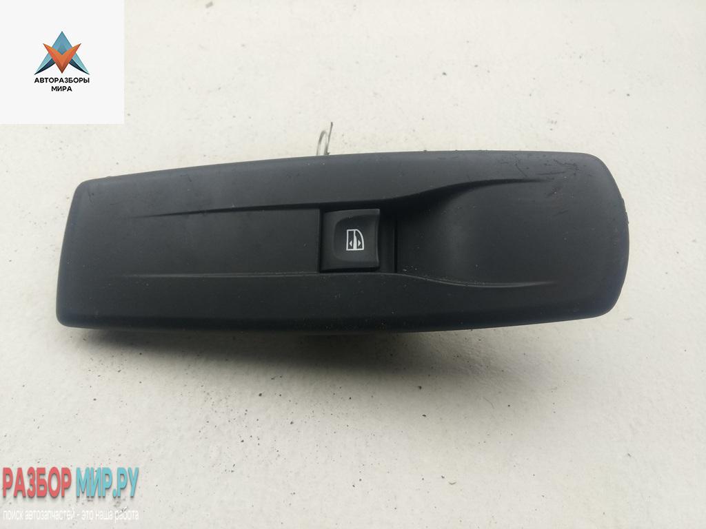 кнопка стеклоподъемника переднего правого Renault Laguna 3 поколение 2008, 2.0 л., дизель, АКПП, чёрный, универсал, 809600004R - фото №1