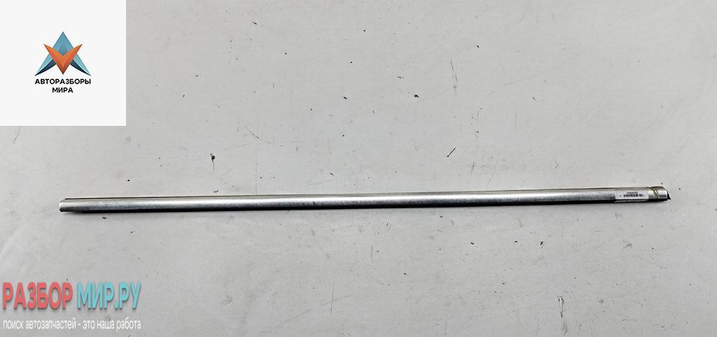 Молдинг стекла двери наружный Renault Laguna 3 поколение 2008, 2.0 л., дизель, АКПП, чёрный, универсал - фото №1