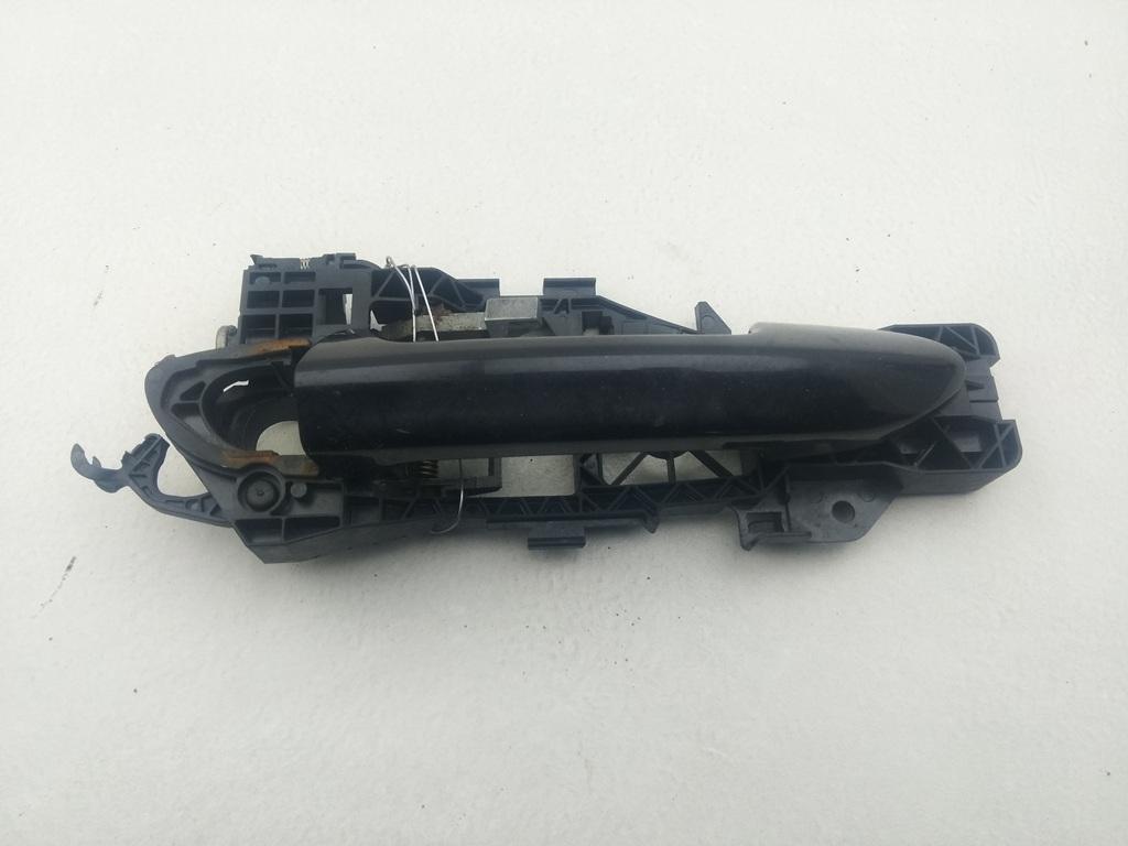 ручка наружная задняя правая Volkswagen Passat B6 2006, 2.0 л., дизель, МКПП, чёрный, универсал, 3C0837886G