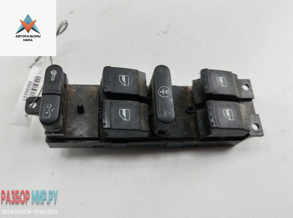 блок управления стеклоподъемниками Volkswagen Golf 4 поколение 1999, 1.6 л., бензин, МКПП, синий, универсал, 1J4959857 - фото №1