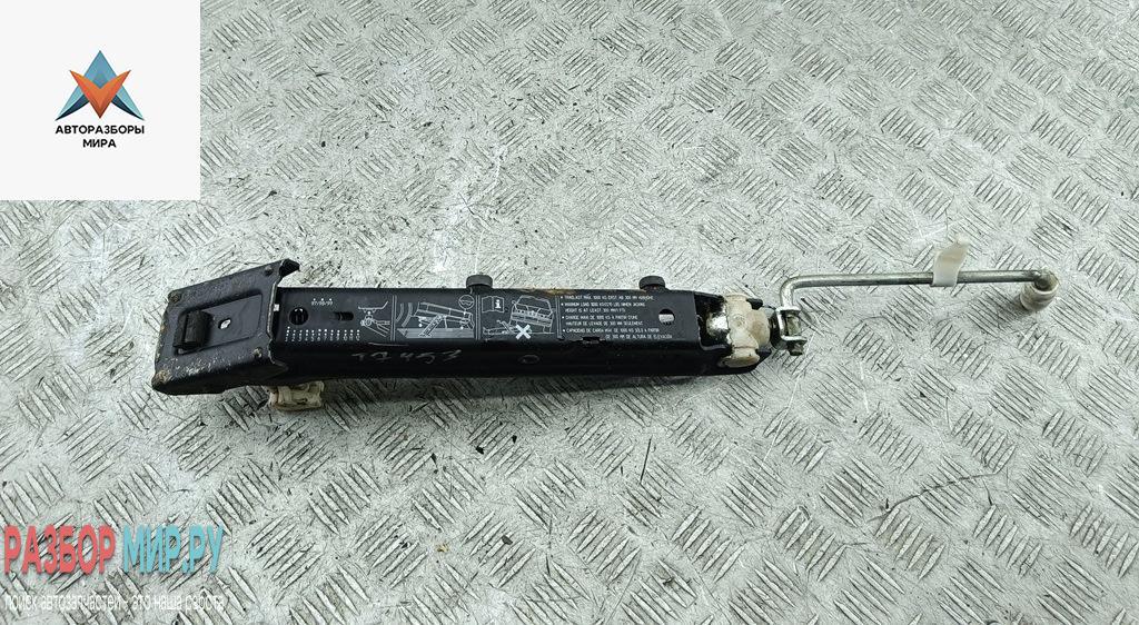 домкрат BMW 5 серия E39 1999, 3.0 л., дизель, АКПП, серый, универсал, 1092710 - фото №1