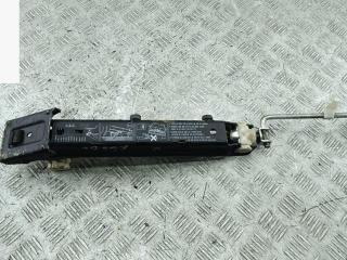 домкрат BMW 5 серия E39 1999, 3.0 л., дизель, АКПП, серый, универсал, 1092710