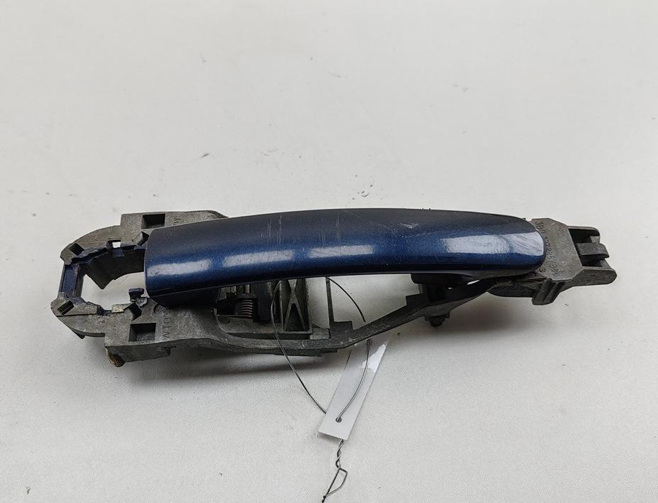 ручка наружная передняя правая Volkswagen Passat B5 1997, 1.6 л., бензин, МКПП, синий, универсал, 3B0837885