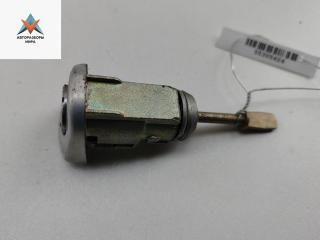 личинка дверного замка Volkswagen Passat B5 1997, 1.8 л., бензин, МКПП, серый, универсал, 3B0837167