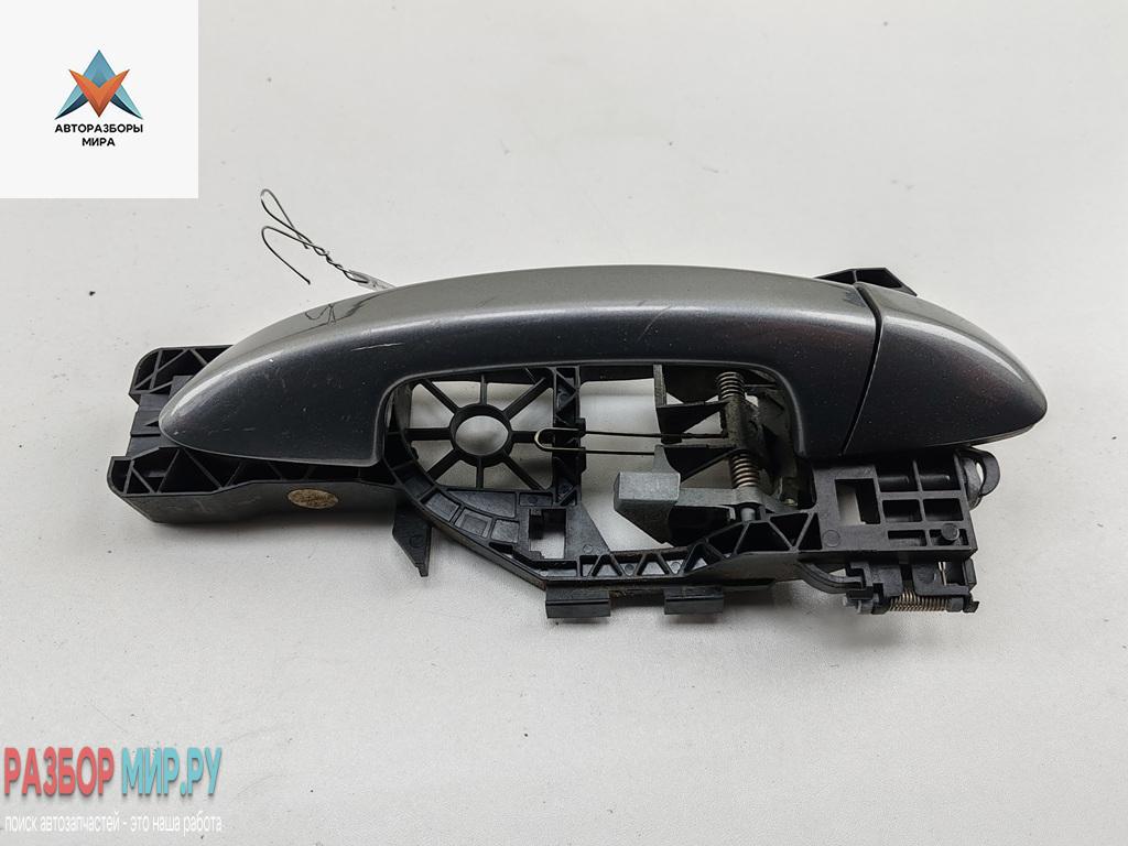 ручка наружная задняя правая Volkswagen Passat B6 2005, 2.0 л., дизель, МКПП, серый, универсал, 3C0837886G - фото №1