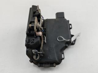 замок двери передней левой Volkswagen Golf 4 поколение 1999, 1.6 л., бензин, МКПП, синий, универсал