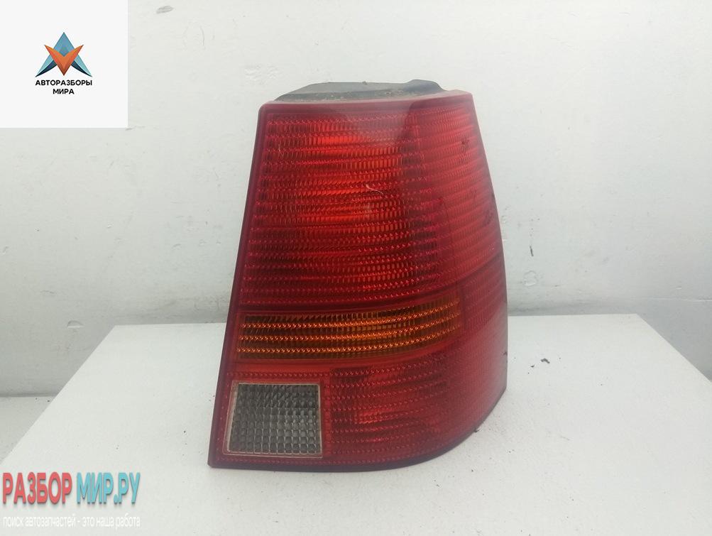 фонарь задний правый Volkswagen Golf 4 поколение 2000, 2.0 л., бензин, АКПП, серый, универсал, 1J9945096P - фото №1