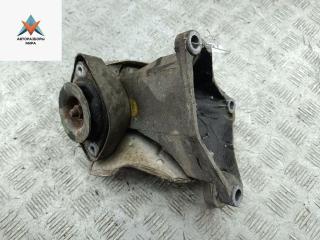 кронштейн КПП Volkswagen Passat B5 1997, 1.6 л., бензин, МКПП, синий, универсал