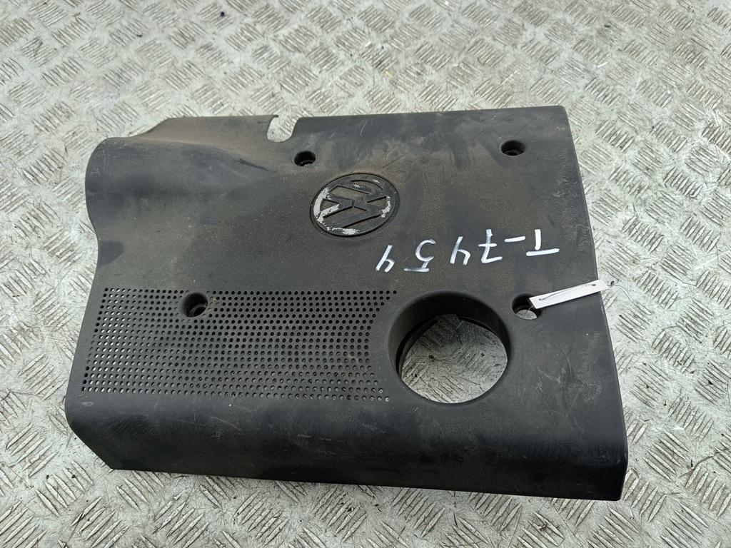 декоративная крышка двигателя Volkswagen Passat B5 1997, 1.6 л., бензин, МКПП, синий, универсал - фото №1