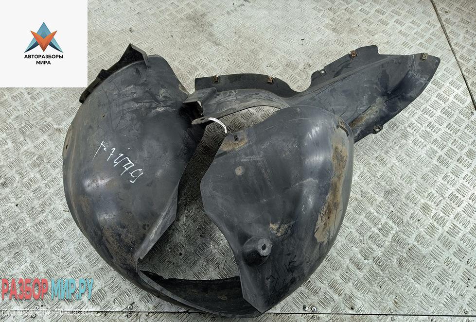Подкрылок передний правый Volkswagen Passat B6 2006, 2.0 л., бензин, универсал - фото №1