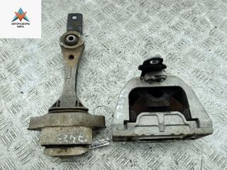 подушка крепления двигателя Volkswagen Golf 4 поколение 2002, 1.6 л., бензин, МКПП, синий, хетчбэк 5 дв.