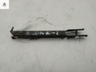 кронштейн переднего бампера Mercedes-Benz C-Класс W203/S203/CL203 2000, 2.2 л., дизель, МКПП, серый, седан, 2038801114