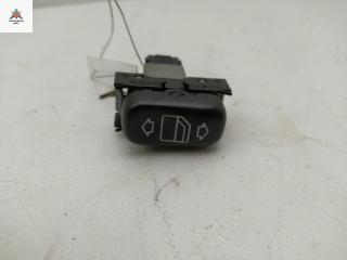 кнопка стеклоподъемника переднего левого Mercedes-Benz SLK-Класс R170 [рестайлинг] 2002, 2.3 л., бензин, МКПП, чёрный, кабриолет, 1708201510