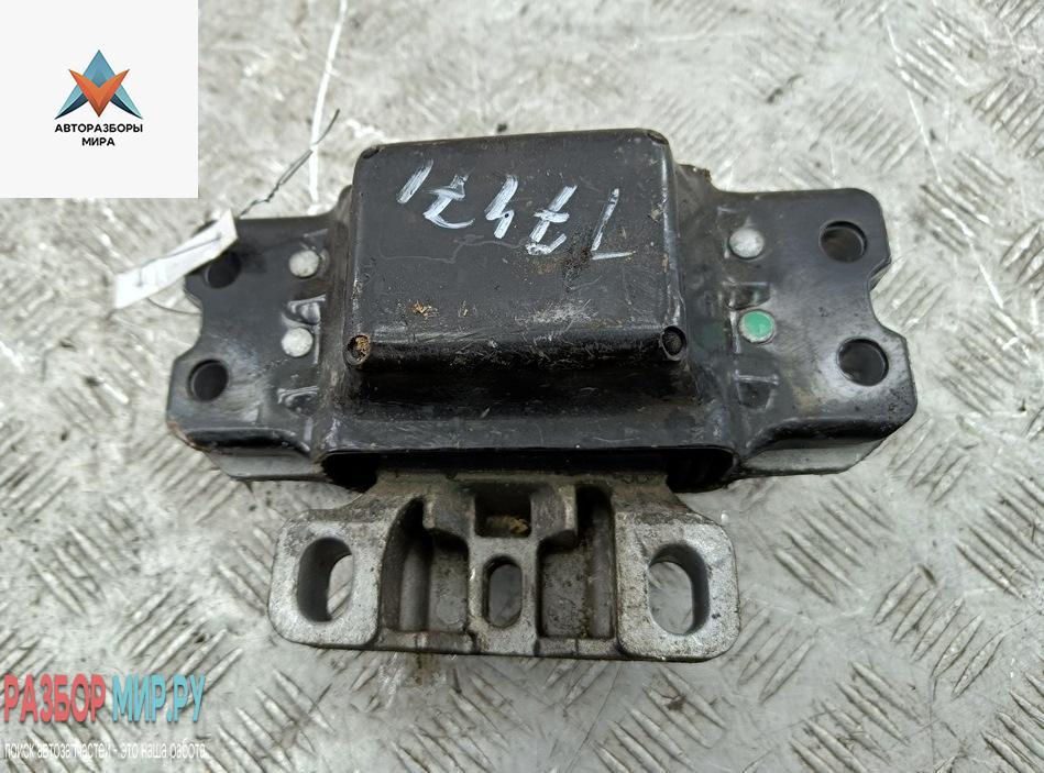 подушка крепления двигателя Volkswagen Touran 1 поколение 2004, 1.9 л., дизель, МКПП, синий, минивэн - фото №1