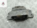 подушка крепления двигателя Volkswagen Touran 1 поколение 2004, 1.9 л., дизель, МКПП, синий, минивэн - фото №2