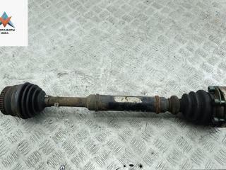 полуось передняя правая (приводной вал, ШРУС) Volkswagen Passat B5 1998, 1.8 л., бензин, МКПП, серый, седан