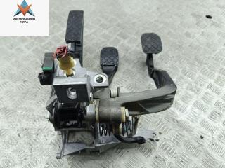 узел педальный (блок педалей) Volkswagen Passat B5 1998, 1.8 л., бензин, МКПП, серый, седан