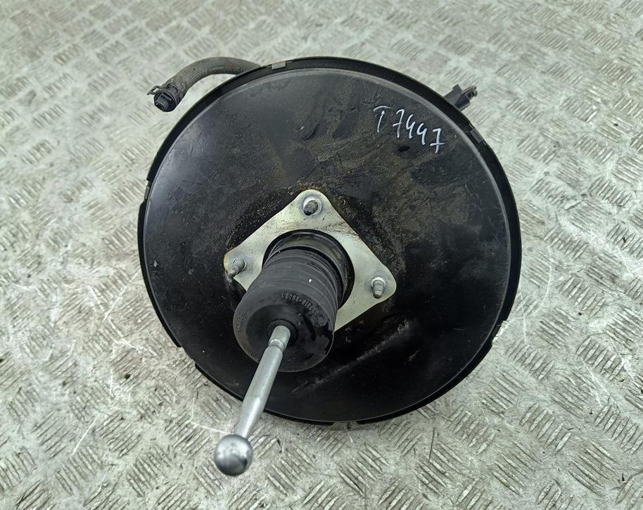вакуумный усилитель тормозов Volkswagen Passat B6 2005, 2.0 л., дизель, МКПП, серый, универсал