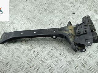 ручка открывания капота Volkswagen Touareg 1 поколение 2006, 3.0 л., дизель, АКПП, серый, внедорожник 5 дв.