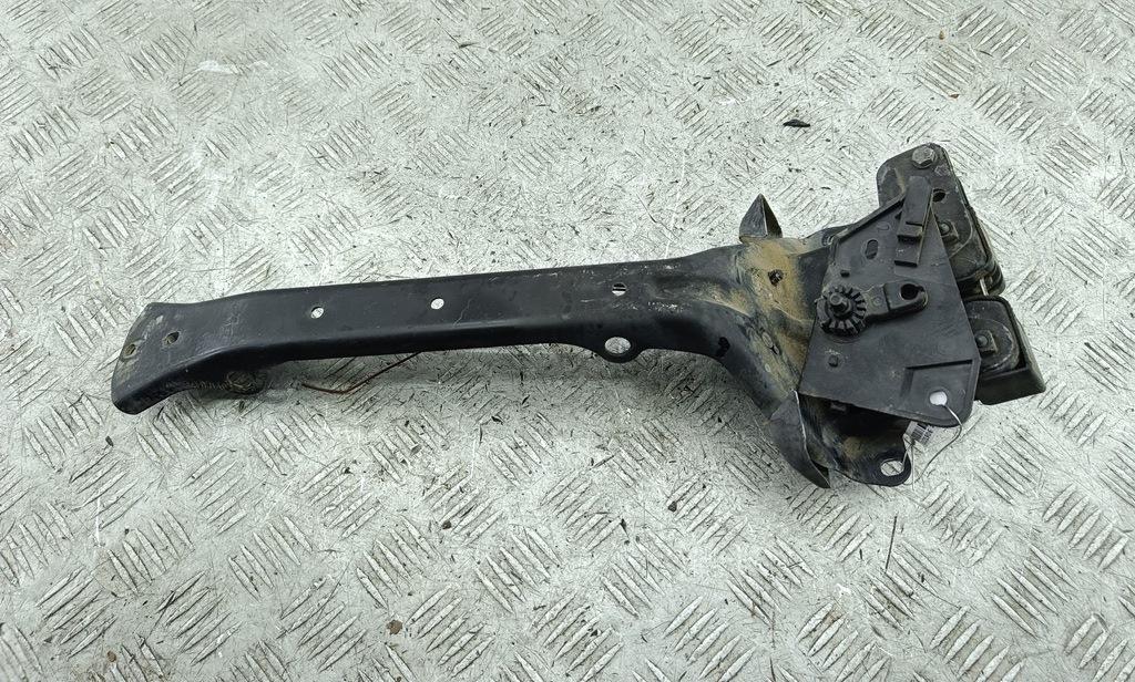 ручка открывания капота Volkswagen Touareg 1 поколение 2006, 3.0 л., дизель, АКПП, серый, внедорожник 5 дв. - фото №1