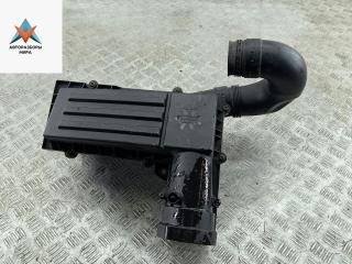 корпус воздушного фильтра Volkswagen Passat B6 2005, 2.0 л., дизель, МКПП, серый, универсал